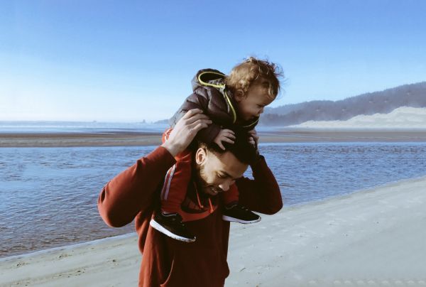 father-2342674_px.jpg