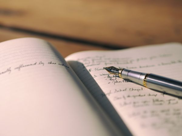 notebook-1840276.jpg